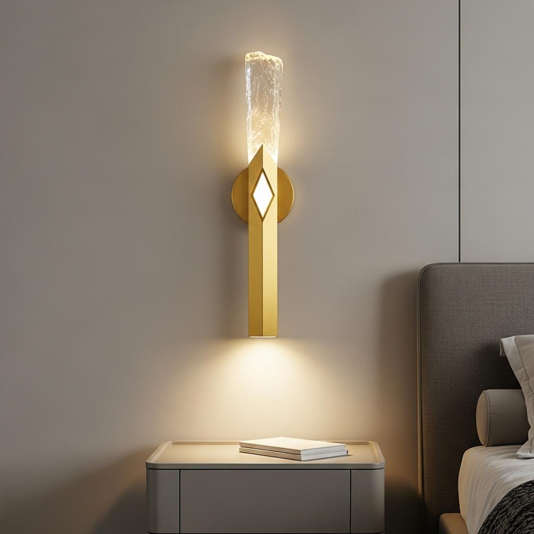 Natural crystal wall lamp